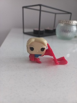 Funko Pop Kinder Joy DC - figurka Supergirl