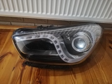 Lampa przednia lewa hyundai i40 