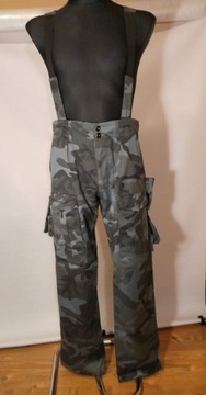 Spodnie bojówki od munduru pracownika ochrony MON