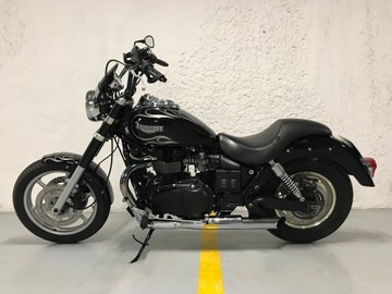 Sprzedam Triumph Speedmaster 2004