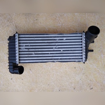 intercooler c-max 1,5 tdci  BV61-9L440-CK