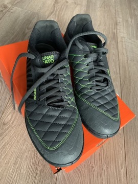 Buty Nike Lunargato II r.39 halowe
