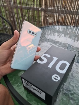 Samsung S10e 128gb Prism White Stan: bardzo dobry