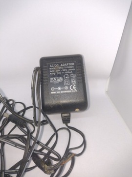 Zasilacz AC/DC ADAPTOR MKD-751000GS 7,5V 1000mA