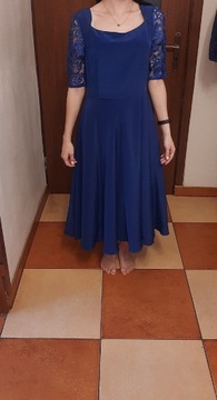 przepiękna sukienka niebieska