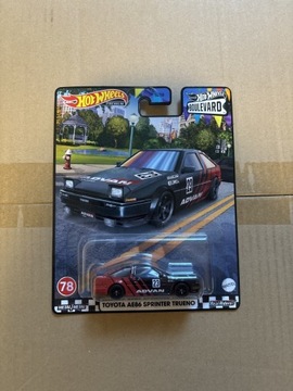 Toyota AE86 Sprinter Trueno Premium Hot Wheels Boulevard #78