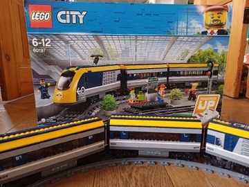 Lego City pociąg osobowy 60197