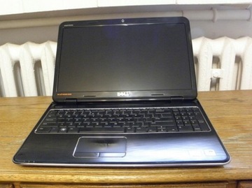 Dell Inspiron N5010 -- Intel Core i5 2,53GHz