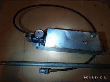 Pompe hydrauliczna ręczna wysokociśni Bahco 800bar