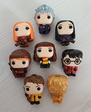 Zestaw 8 figurek Harry Potter Kinder joy Quidditch