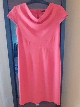 Sukienka koloru brzoskwiniowego, rozmiar 40