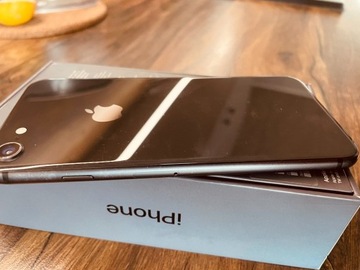 IPHONE 8 64 GB SPACE GRAY