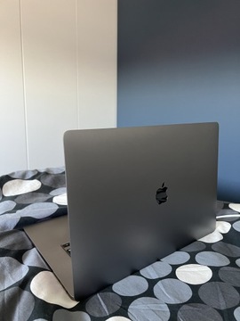 MacBook Pro 16” 2019 1TB