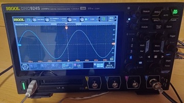 Oscyloskop z generatorem arbitralnym Rigol DHO924S 250/800 MHz