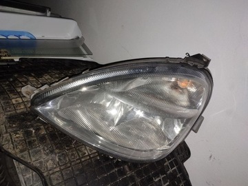 Lampa lewa Mercedes-Benz klasa A160