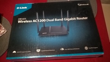 router D-LINKdir-825