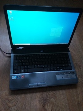 Sprzedam laptop acer Aspire 5732ZG