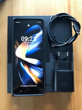 Samsung Galaxy Z Fold4 12 GB / 512 GB czarny FV GW