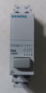 Przycisk 2 NO+2 NC powrotny Siemens 5TE4801-2