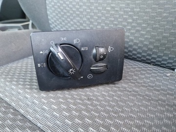 Przełącznik świateł Ford C-Max 
