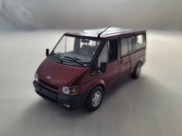 Ford Transit Minichamps 1/43