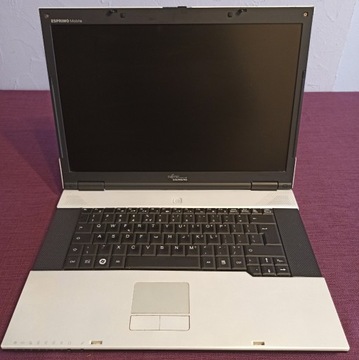 Laptop Fujitsu Siemens Esprimo Mobile V6515
