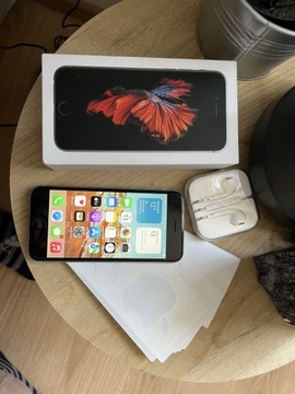 iPhone 6s 64GB space gray