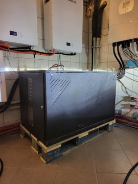 Magazyn energii 46kW +inwerter hybryda Infini 10kW