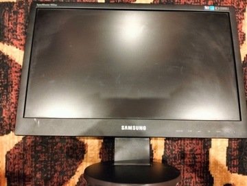 Monitor samsung syncmaster 943sn