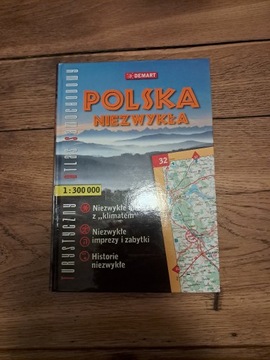 Polska niezwykła. Turystyczny atlas samochodowy 
