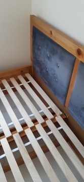 Łóżko drewniane 160×200 z szufladami 