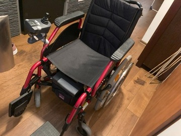 Wózek inwalidzki z napędem elektro Siedzisko 40cm