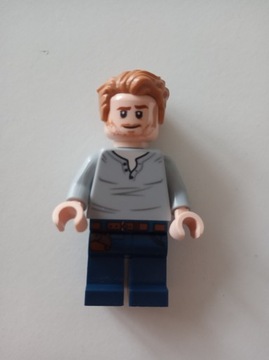 Figurka LEGO Jurassic World Owen Grady treser