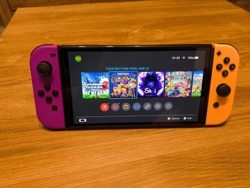 Nintendo switch OLED + joycony + pro controller + luigis mansion 3