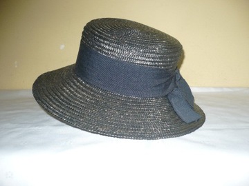 Elegancki włoski słomkowy kapelusz damski 56-58cm