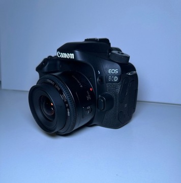 Canon eos 80D + yongnuo 35mm 2.0F
