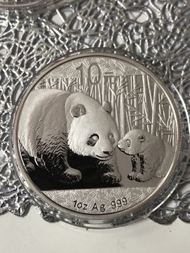 10 YUAN CHINY 2011 PANDA WIELKA SREBRO 999 UNCJA