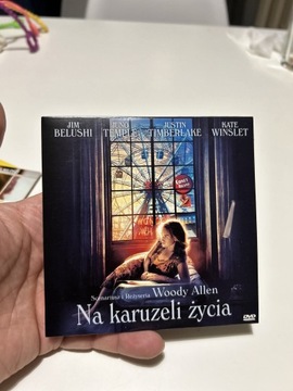 NA KARUZELI ŻYCIA WOODY ALLEN BELUSHI WINSLET 