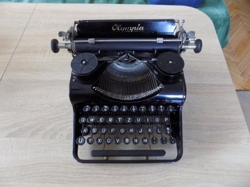 Maszyna do pisania Olimpia Filia 1938 r