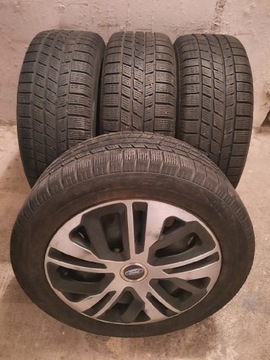 Komplet opon zimowych PIRELLI WINTER 205/55/R16