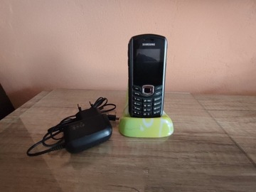 Samsung Solid B2710