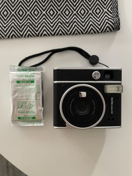 Aparat FUJIFILM Instax mini 40 Czarny