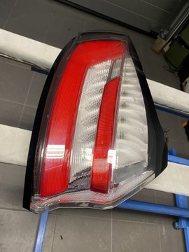Lampa Ford Edge 2019 USA Świeci uszkodzone szkło 