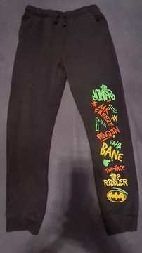 Spodnie dresowe sinsay 146 Batman czarne
