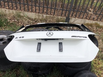 Klapa bagażnika Mercedes A45 AMG w176 kamerka 