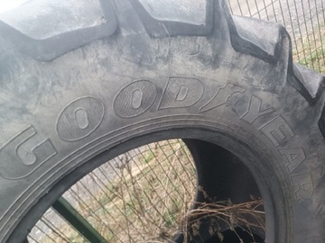 Opony 600/70R30 Good Year/Continental 