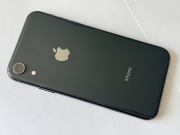 iPhone XR - black 64GB