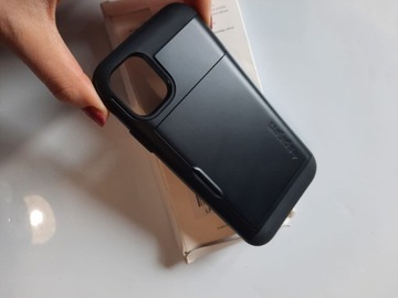 Etui Spigen Slim Armor CS dla Iphone 11