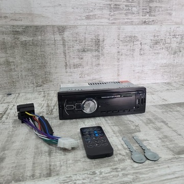 Radio samochodowe z bluetooth 4x50w 1din a626