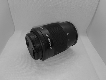 Obiektyw Sony DT f 4-5.6 55 - 200 mm teleobiektyw